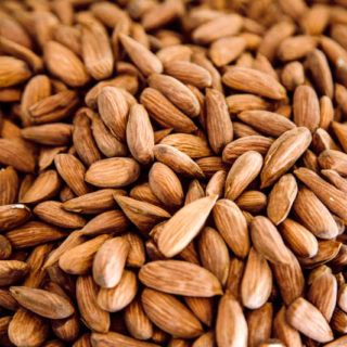 Almond (Shell Off) - Image 2
