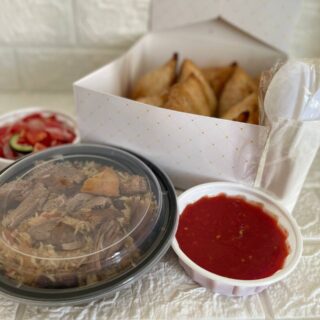 10-PCS Tandoor SOMSA + 1 Porsion OSH + Fresh SALAD + Tomato SAUCE - Image 1